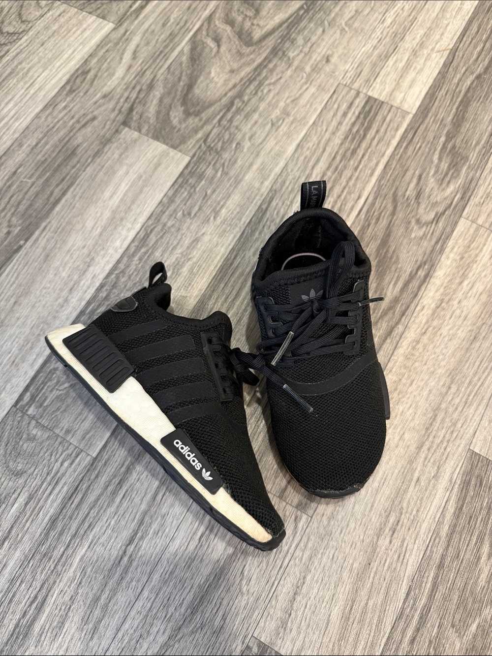 Adidas Black NMD _R1 Low-Top Athletic Sneakers toddler size 7